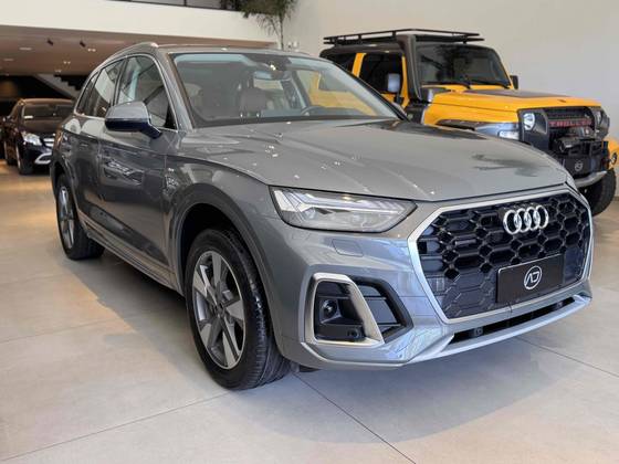 AUDI Q5 2.0 55 TFSIE PHEV PERFORMANCE QUATTRO S TRONIC AUDI Q5 2.0 55 TFSIE PHEV PERFORMANCE QUATTRO S TRONIC
